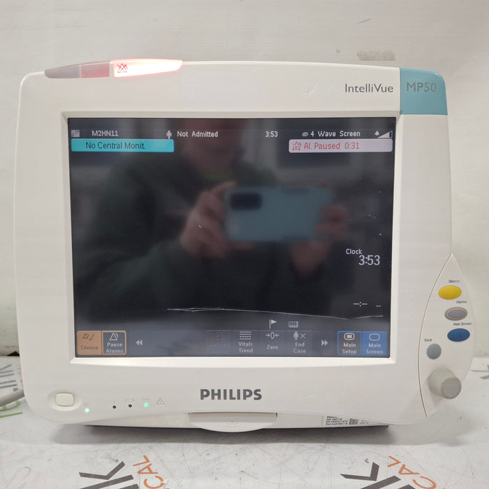 Philips IntelliVue MP50 Patient Monitor