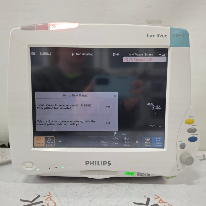 Philips IntelliVue MP50 Patient Monitor