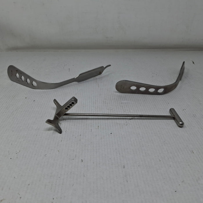 Howmedica Osteonics Corp. P.C.A. Total Hip Retractors and Neck Cutting Guide