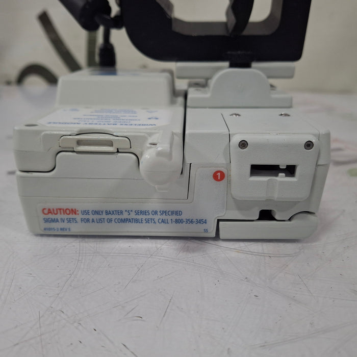 Baxter Sigma Spectrum 6.05.14 with B/G Battery Infusion Pump