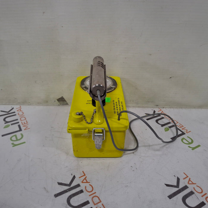 Civil Defense CDV-700 6B Radiation Detector