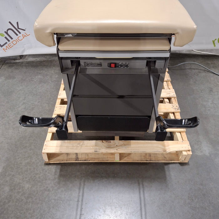 Ritter Ritter 100 Exam Table Exam Chairs / Tables reLink Medical