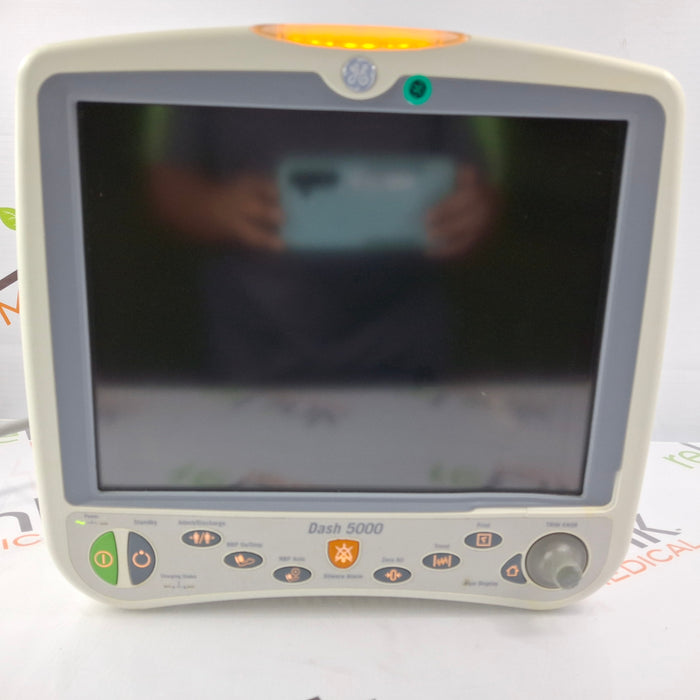 GE Healthcare Dash 5000 - GE/Nellcor SpO2 Patient Monitor