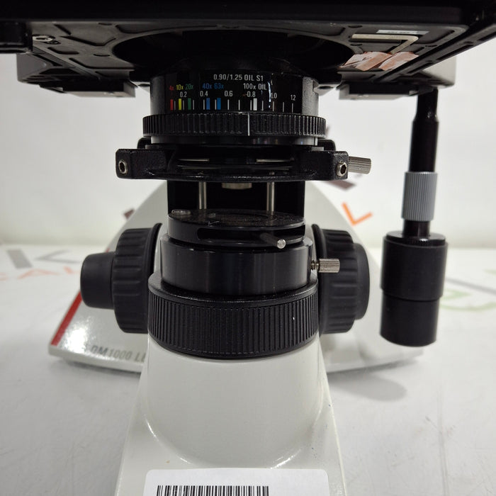 Leica Leica DM1000 Binocular Microscope Lab Microscopes reLink Medical