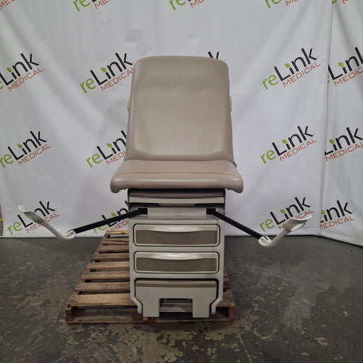 Midmark Midmark 204 Exam Table Exam Chairs / Tables reLink Medical