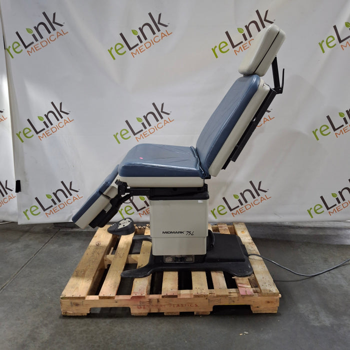 Midmark 75L Exam Chair