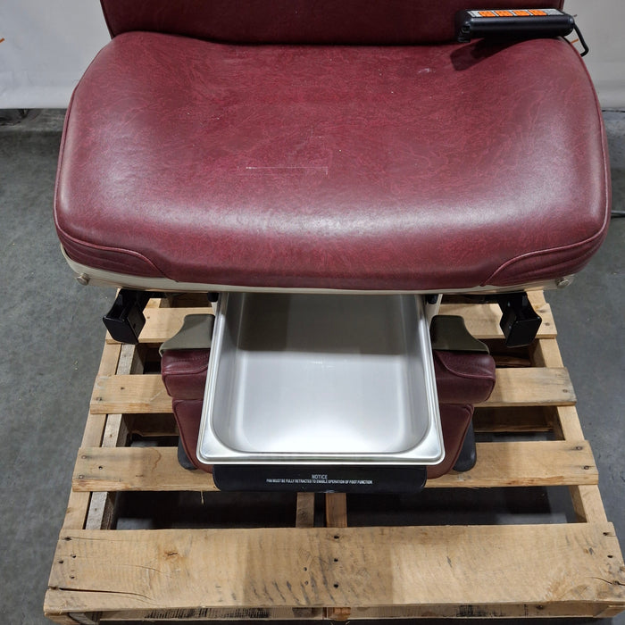 Midmark 75L Exam Chair
