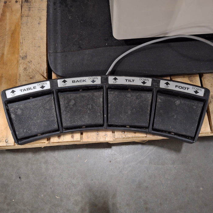 Midmark 411 Power Exam Table