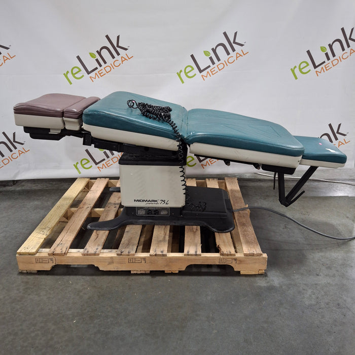 Midmark 75L Exam Chair