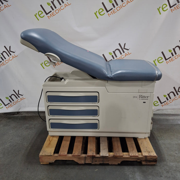 Midmark Midmark 204 Exam Table Exam Chairs / Tables reLink Medical