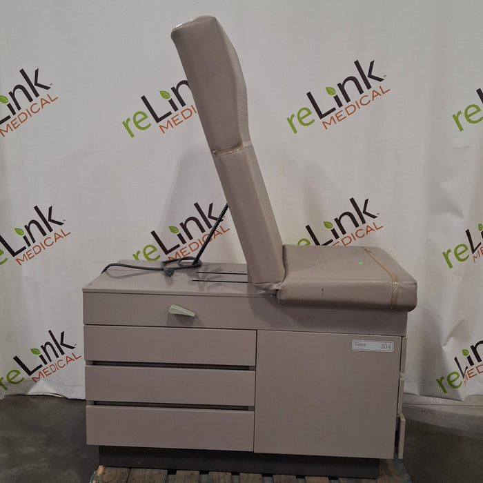 Midmark Midmark Ritter Model 104 Exam Table Exam Chairs / Tables reLink Medical