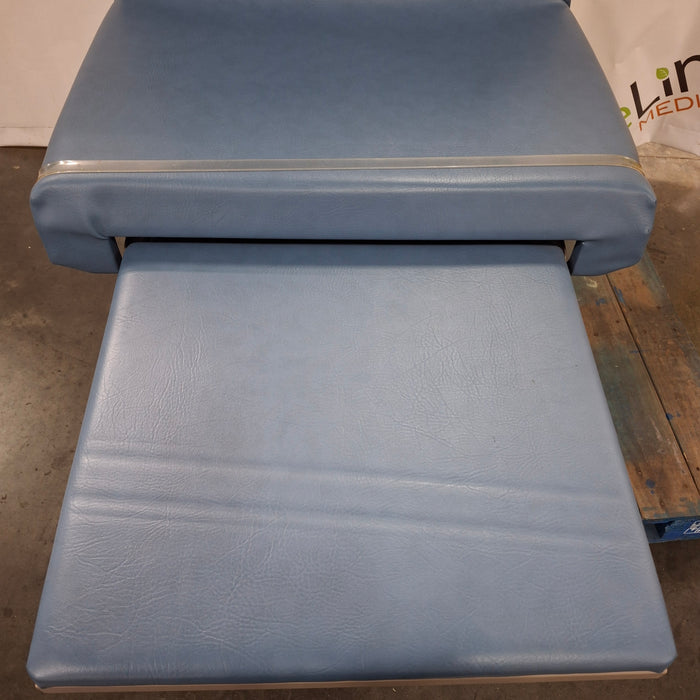 Midmark Ritter Model 104 Exam Table