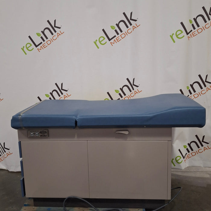 Midmark Ritter Model 104 Exam Table