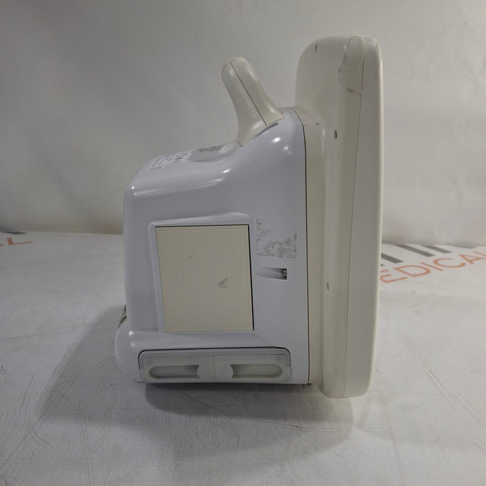 GE Healthcare Dash 5000 - Masimo SpO2 Patient Monitor