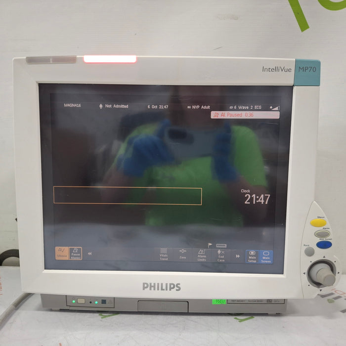 Philips IntelliVue MP70 Patient Monitor