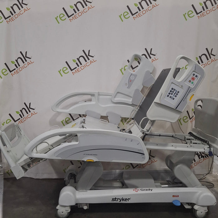 Stryker InTouch 2141 Critical Care Hospital Bed