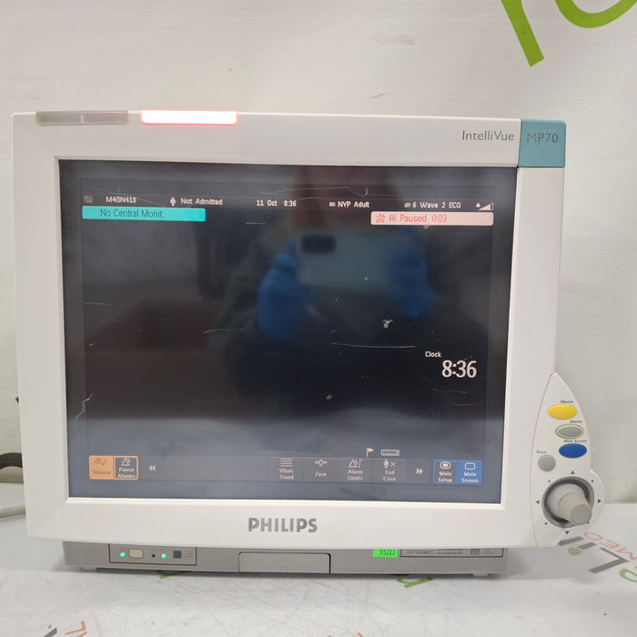 Philips IntelliVue MP70 Patient Monitor