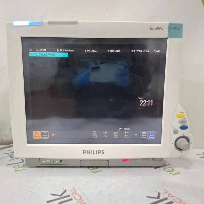 Philips IntelliVue MP70 Patient Monitor