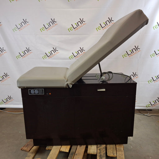 Midmark Midmark Ritter Model 104 Exam Table Exam Chairs / Tables reLink Medical