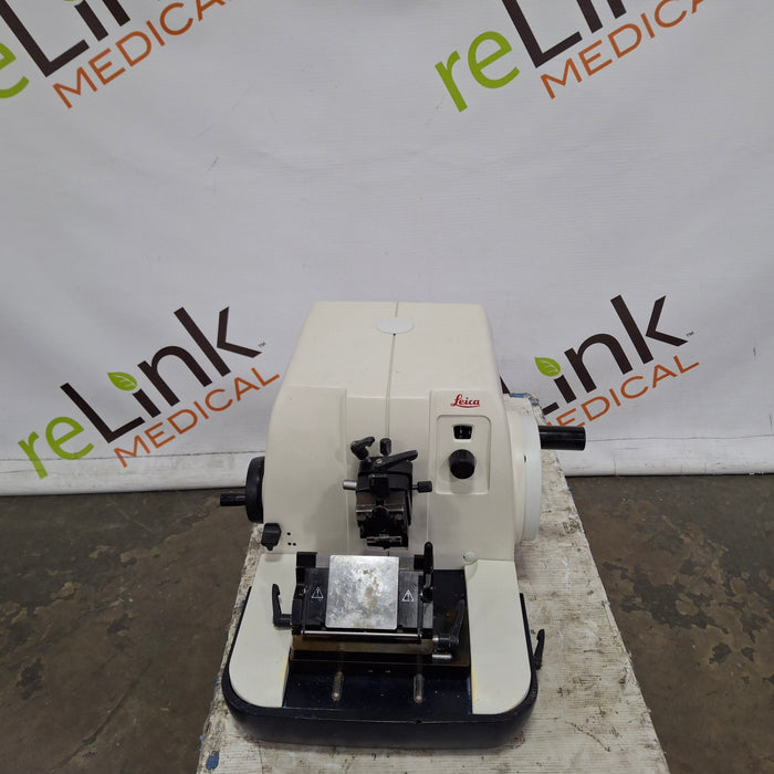 Leica RM 2135 Rotary Microtome