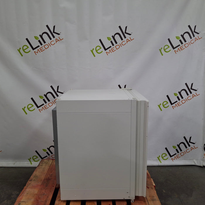 Thermo Scientific Thermo Scientific Heracell 150i CO² Incubator Research Lab reLink Medical