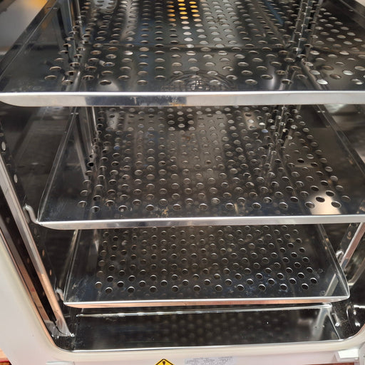 Thermo Scientific Thermo Scientific Heracell 150i CO² Incubator Research Lab reLink Medical