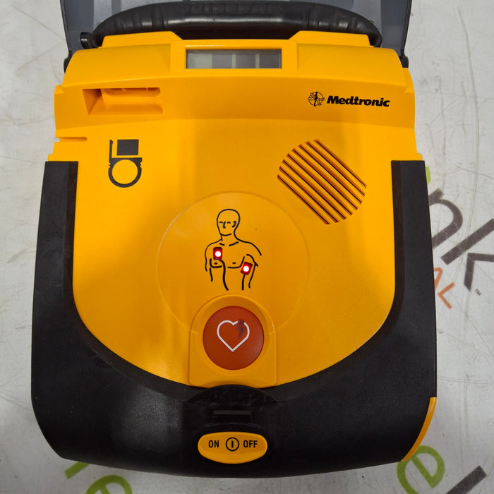 Medtronic Medtronic LifePak CR Plus Defibrillator Defibrillators reLink Medical