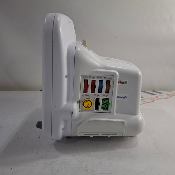 GE Healthcare Dash 4000 - Masimo SpO2 Patient Monitor