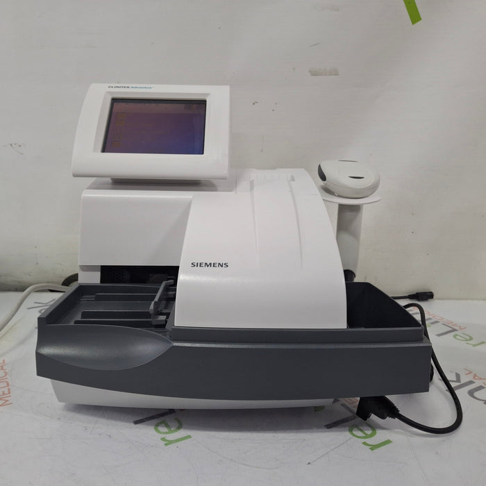 Siemens Clinitek Advantus Analyzer