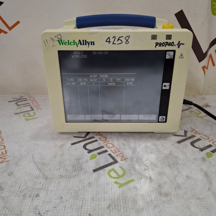 Welch Allyn Propaq CS 242 Vital Signs Monitor