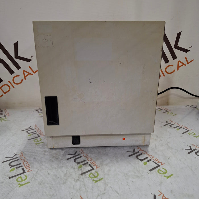 Lab-Line Barnstead 120 Bench Top Incubator