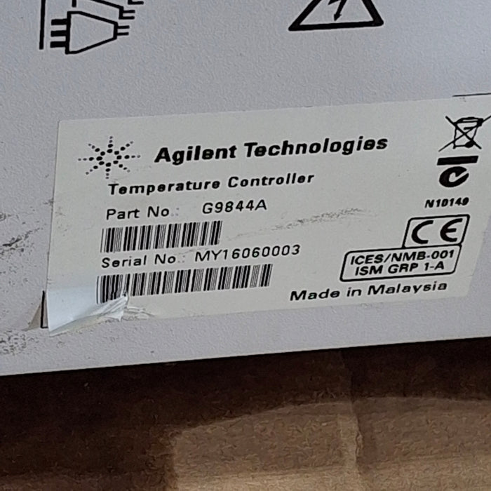 Agilent Cary 100 Series G9821A UV-Vis Spectrophotometer