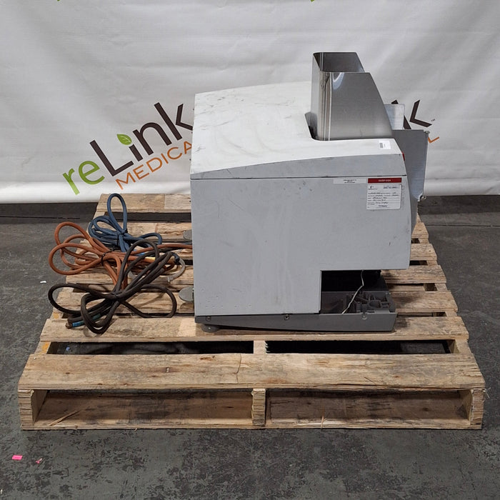 Perkin Elmer AAnalyst 400 Atomic Absorption Spectrometer