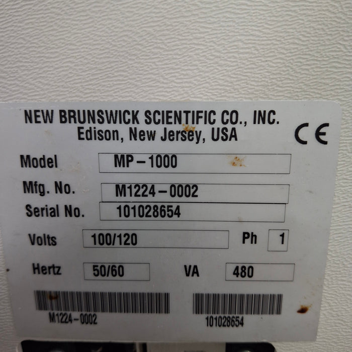 New Brunswick Scientific Pourmatic MP-1000 Dish Filling System