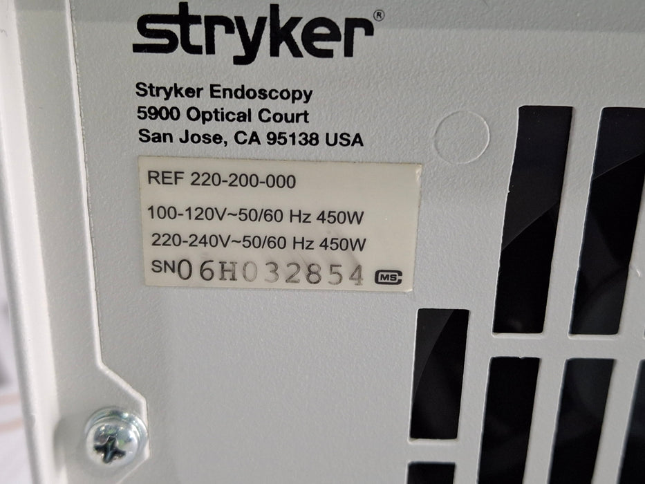 Stryker X8000 Light Source