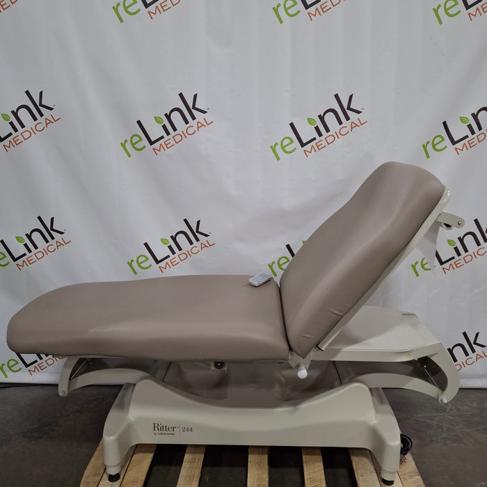 Midmark Midmark Ritter 244 Barrier-Free Examination Table Exam Chairs / Tables reLink Medical