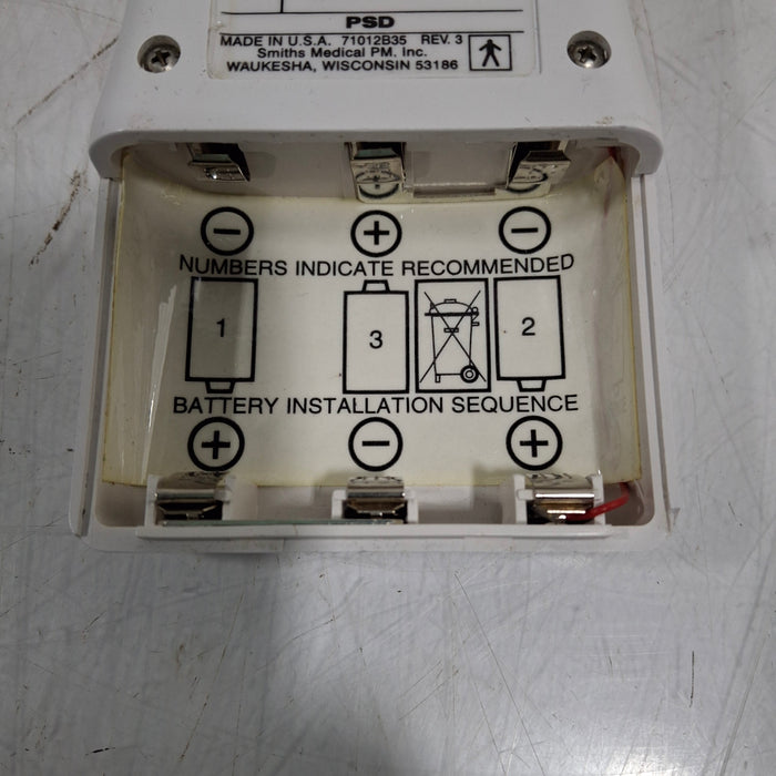 Armstrong Medical Industries, Inc. AD1000 Pulse Oximeter