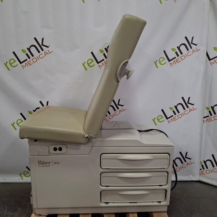 Midmark 204 Exam Table