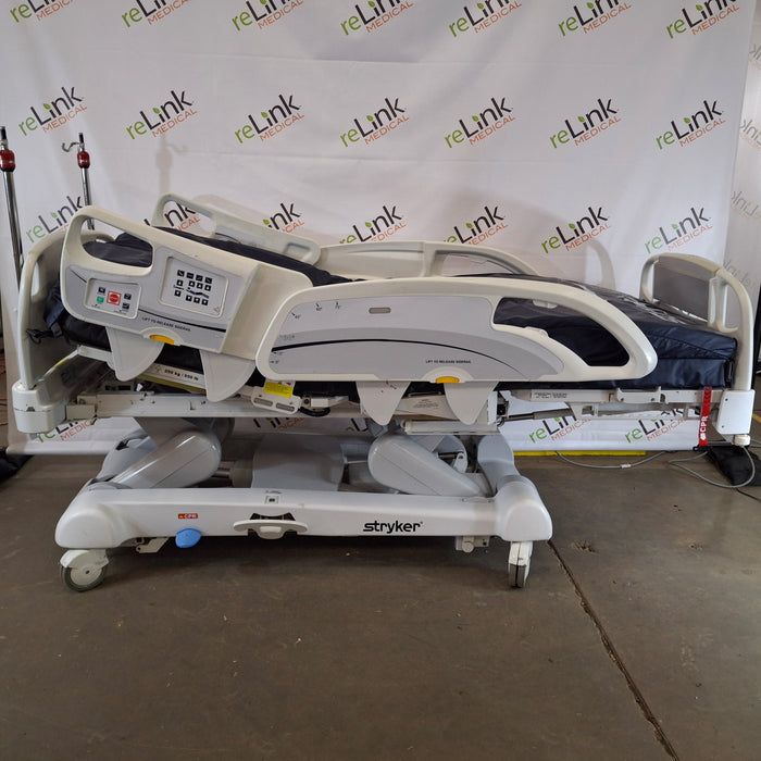 Stryker InTouch 2141 Critical Care Hospital Bed