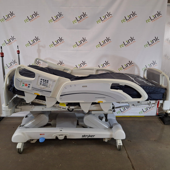 Stryker InTouch 2141 Critical Care Hospital Bed