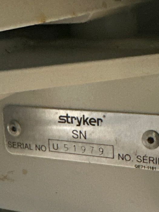 Stryker InTouch 2141 Critical Care Hospital Bed