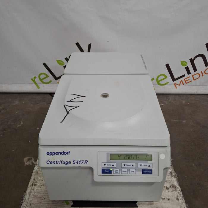 Eppendorf 5417R Centrifuge