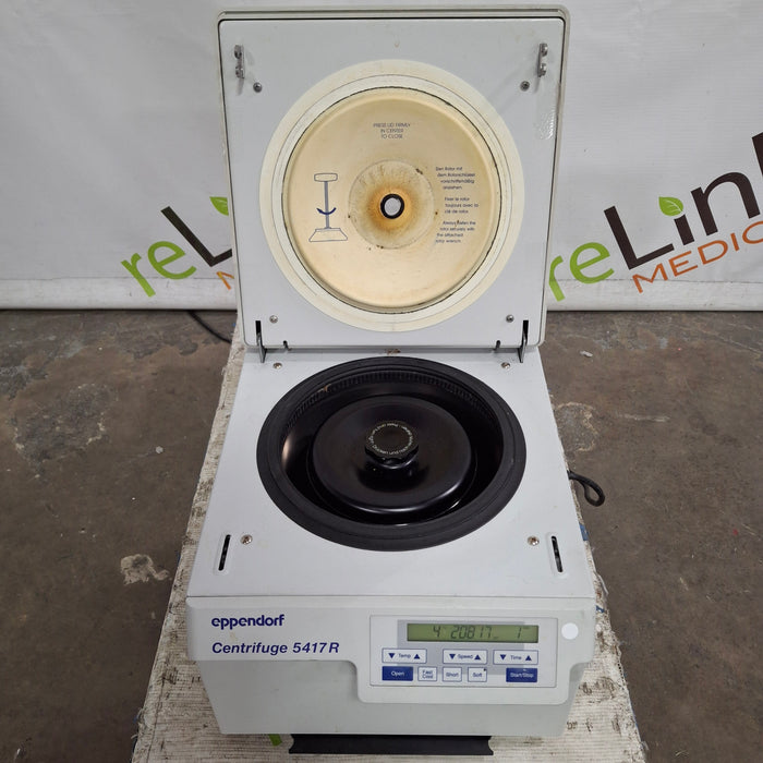 Eppendorf 5417R Centrifuge