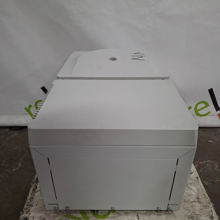 Eppendorf 5417R Centrifuge