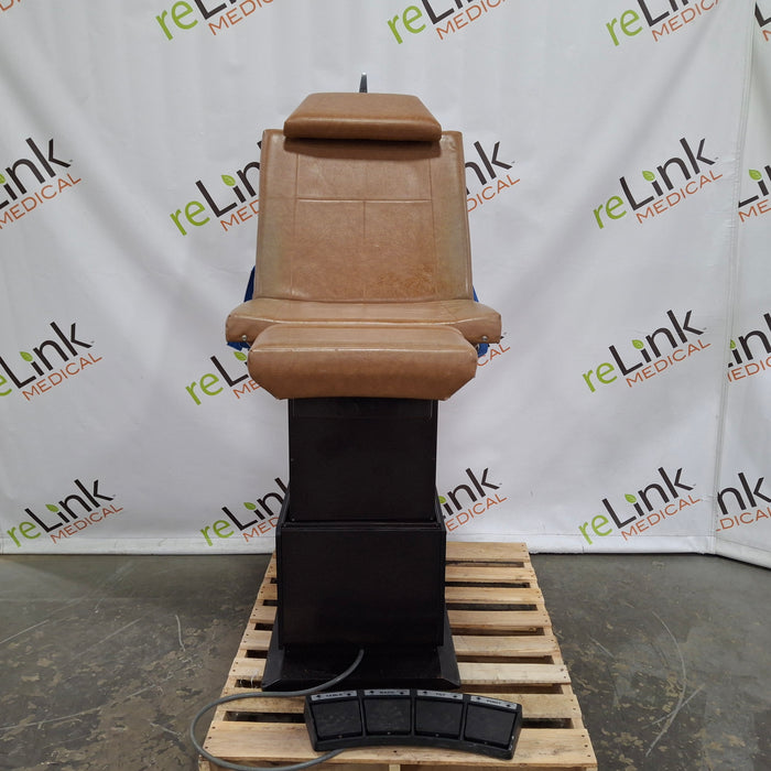 Midmark 119 Exam Chair