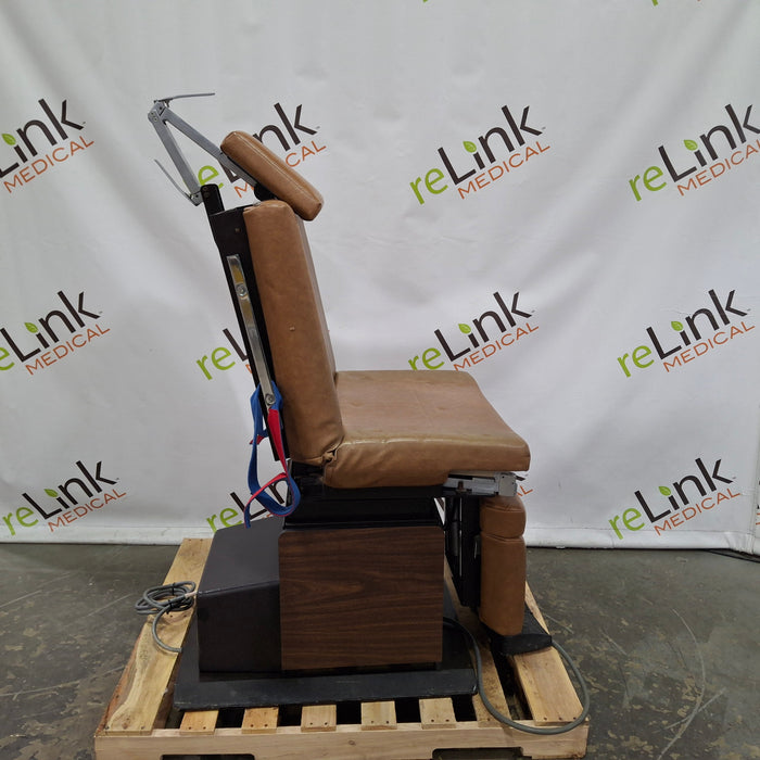 Midmark 119 Exam Chair