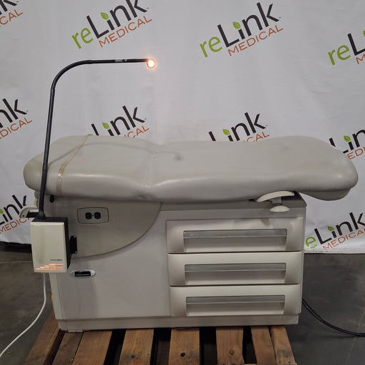 Midmark Midmark 604 Manual Examination Table Exam Chairs / Tables reLink Medical