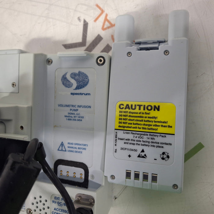 Baxter Sigma Spectrum 6.05.14 with A/B/G/N Battery Infusion Pump