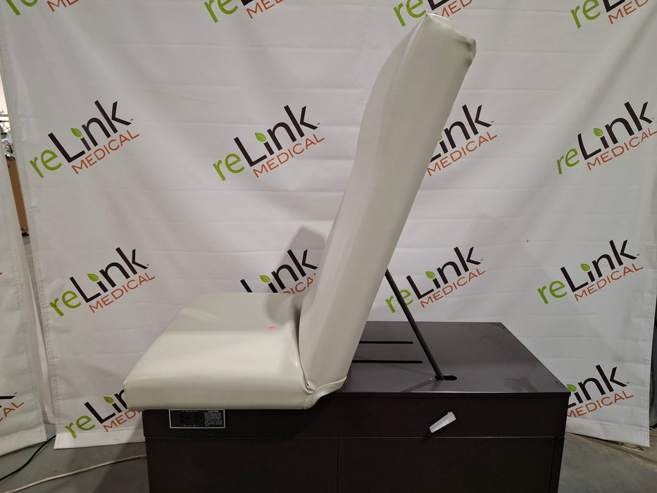 Midmark Ritter Model 104 Exam Table