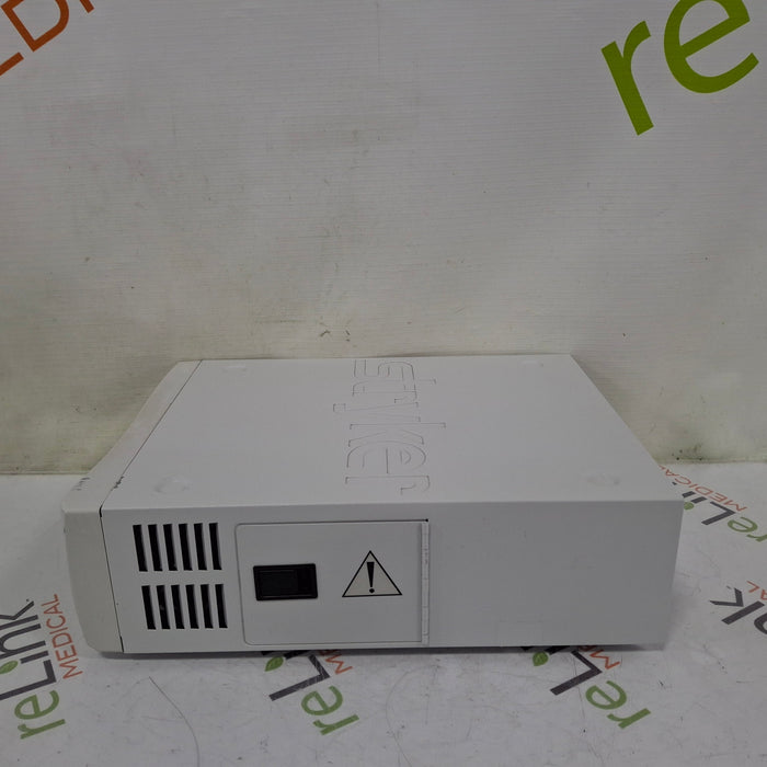 Stryker X8000 Light Source